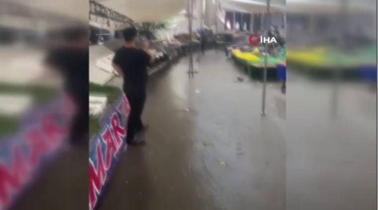 Yurdum insanı fırsatı kaçırmadı! Yağmur suyu ile aracını yıkadı - Resim: 10